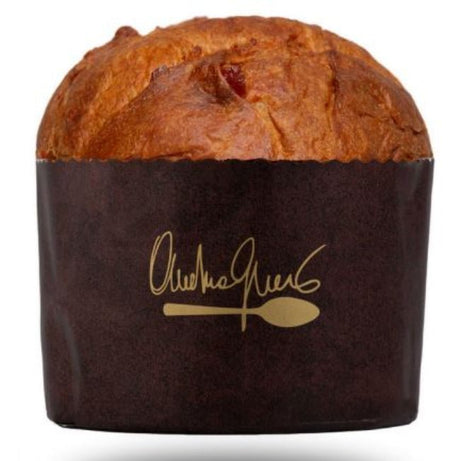 Panettone soffice e profumato di Andrea Gnoni con cioccolato al limone e olio extravergine d’oliva