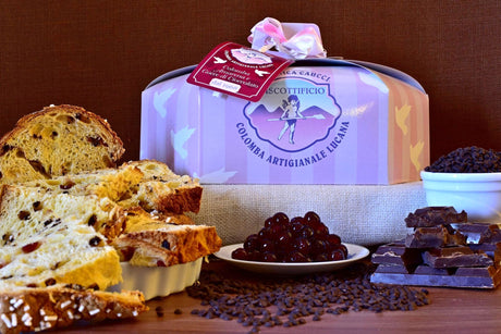 Colomba di Trecchina ai frutti di bosco